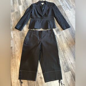 Ann Taylor Loft Capri 2piece Elegant. NWOT! Mint. Cond.